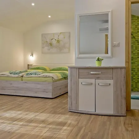 Rina In Barat - Haus Fuer 6-7 Personen Villa