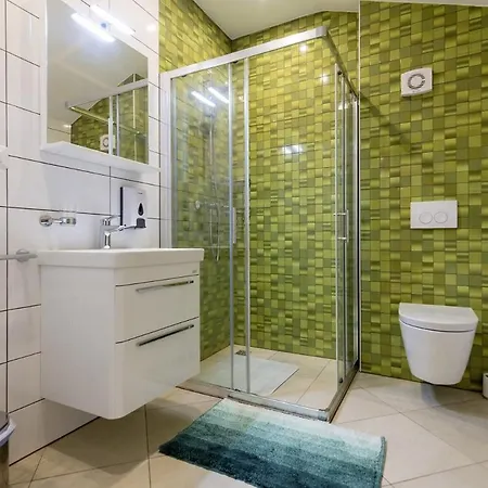 Rina In Barat - Haus Fuer 6-7 Personen *