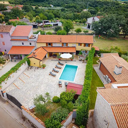 Villa Rina In Barat - Haus Fuer 6-7 Personen Kanfanar
